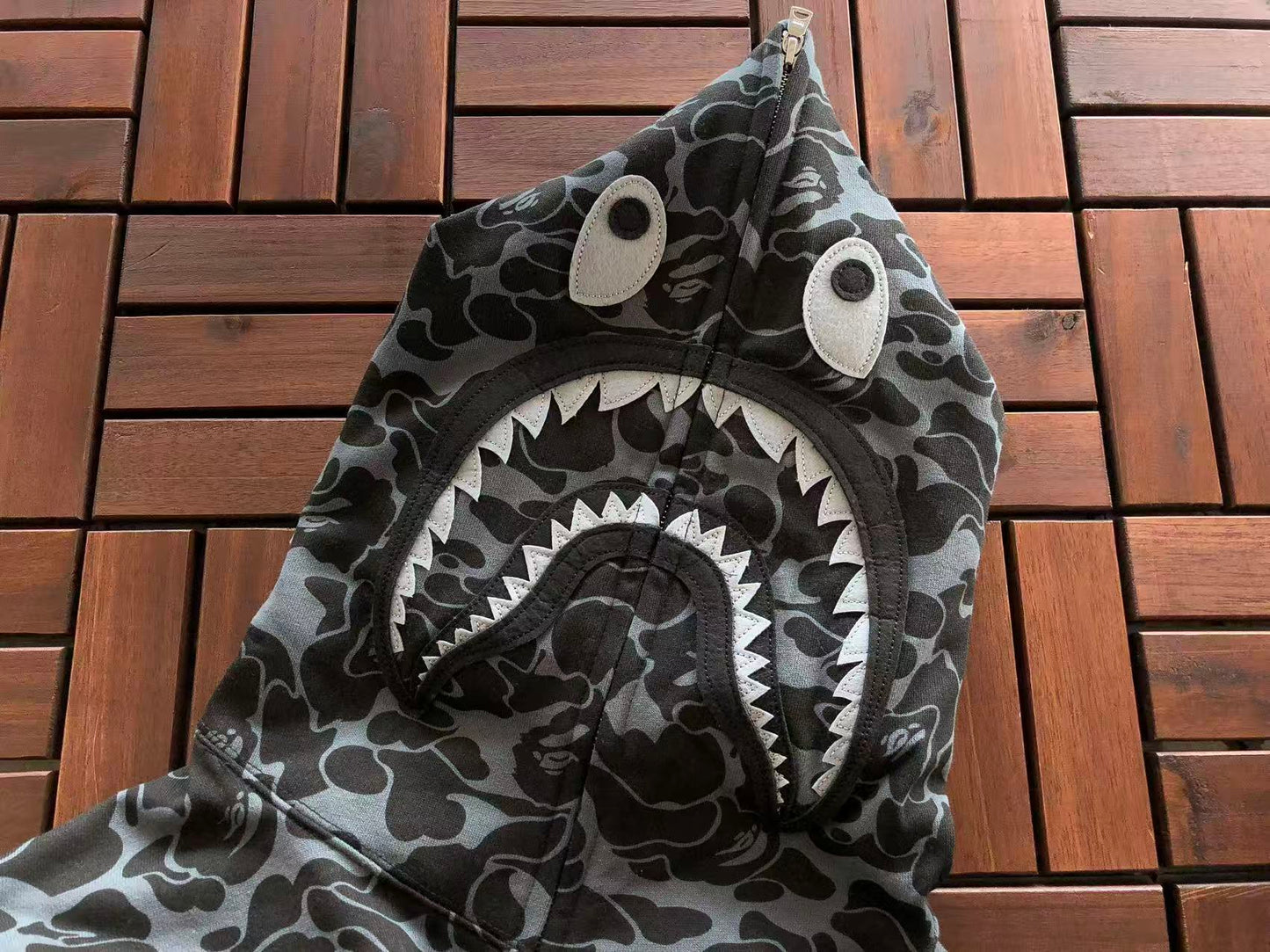 BAPE HOODIE 7