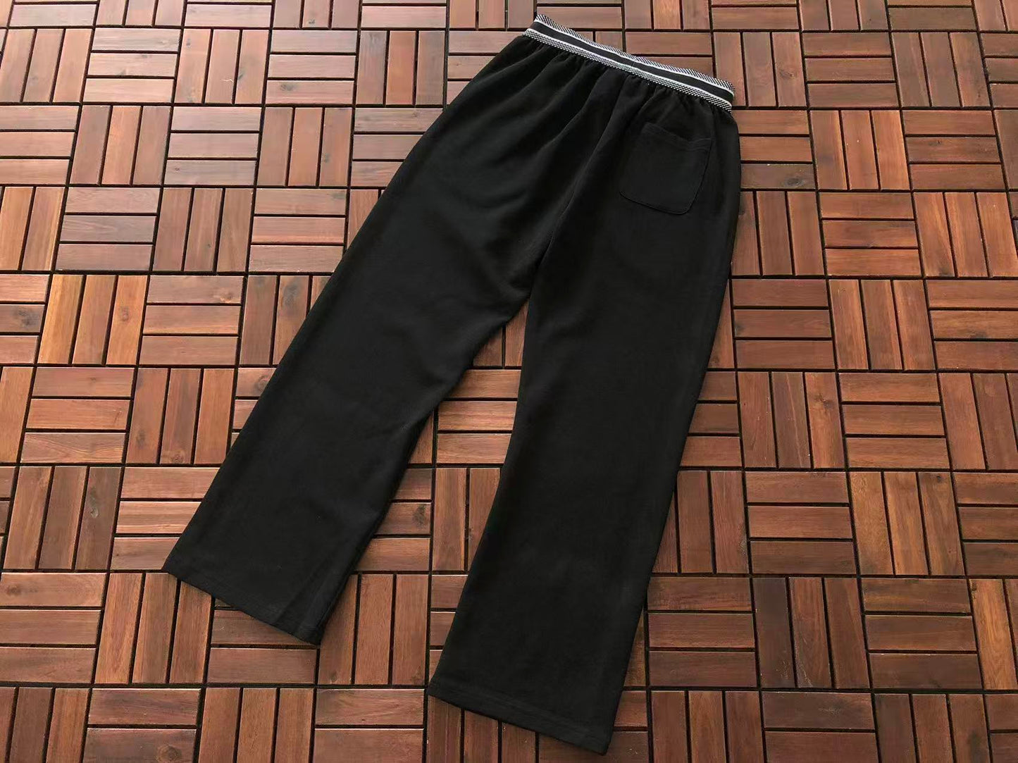DIOR SWEATPANTS 2