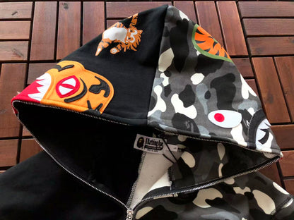 BAPE HOODIE 2