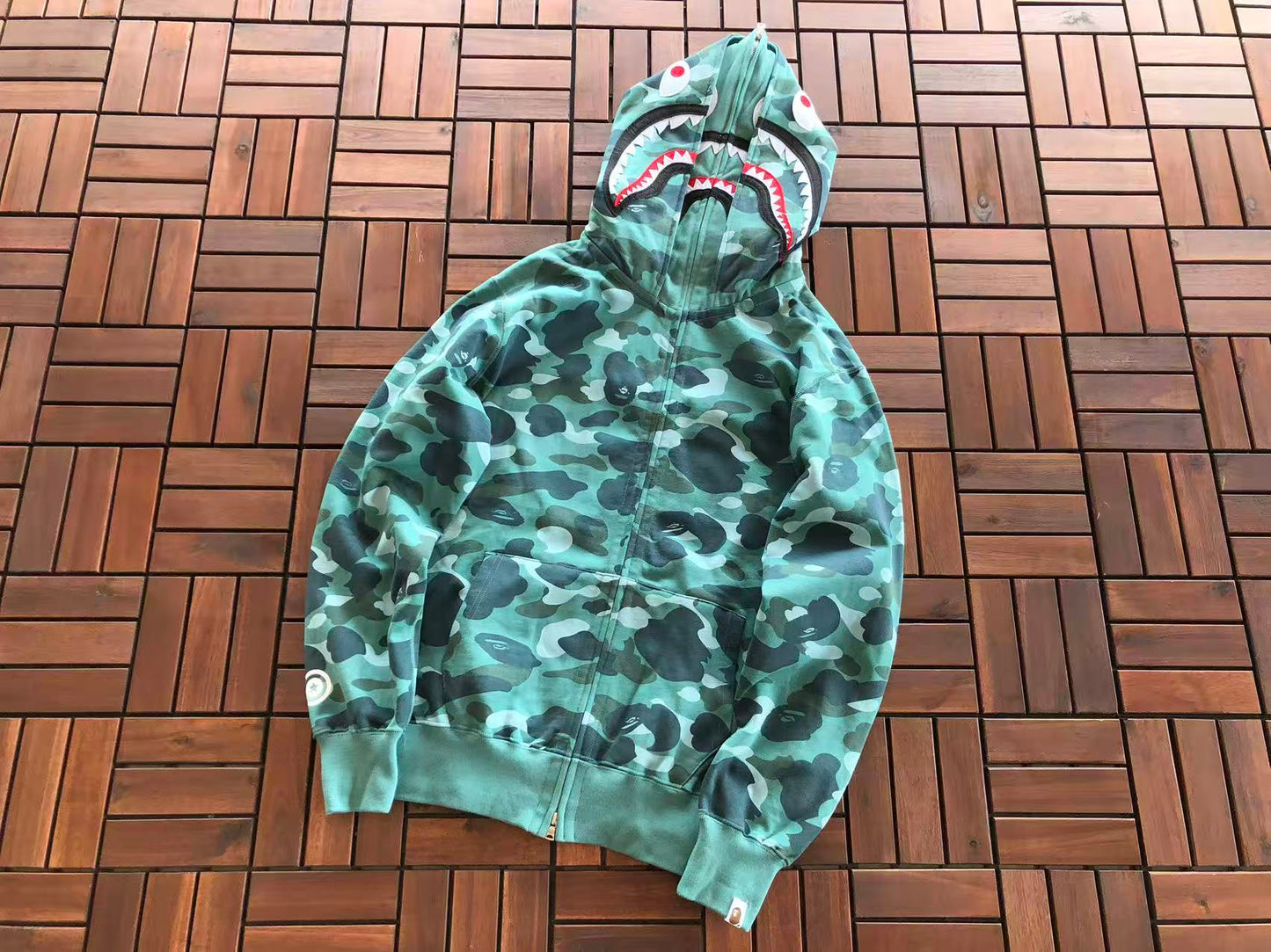 BAPE HOODIE 9