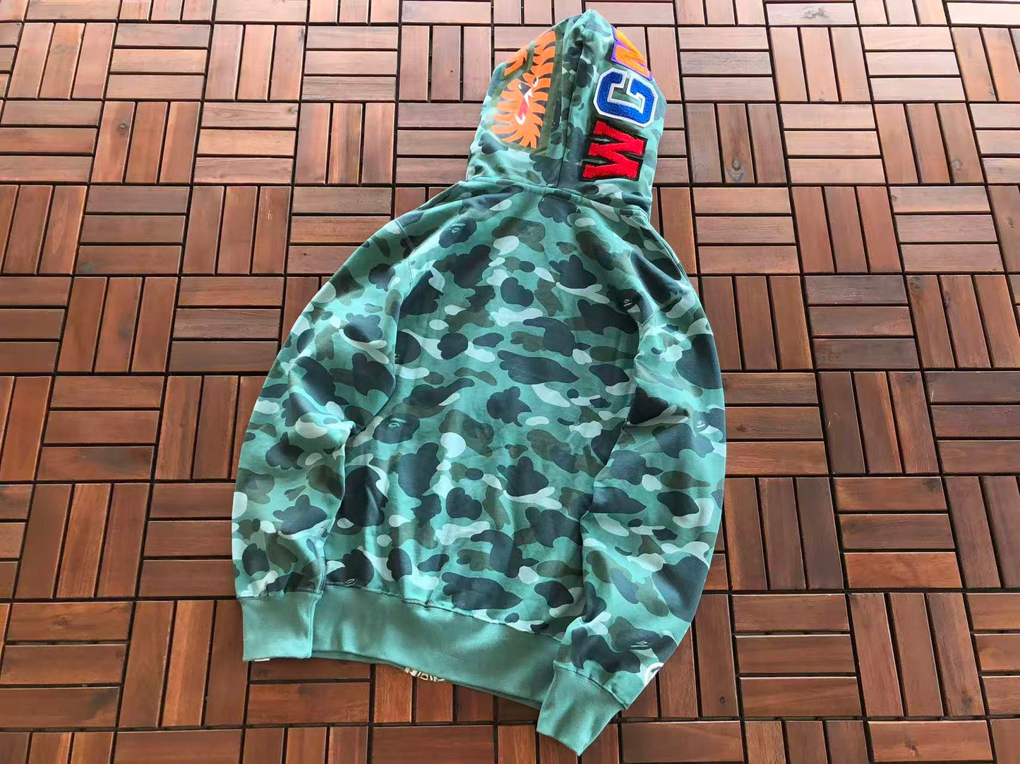 BAPE HOODIE 9