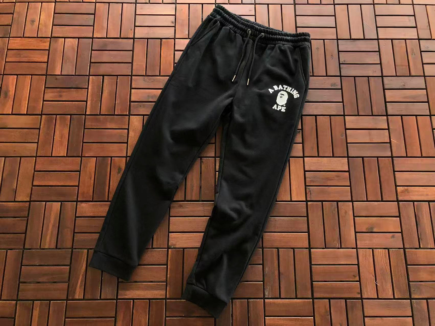 BAPE SWEATPANTS
