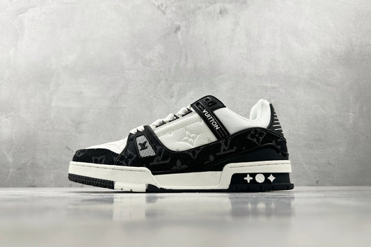 LV TRAINER BLACK WHITE
